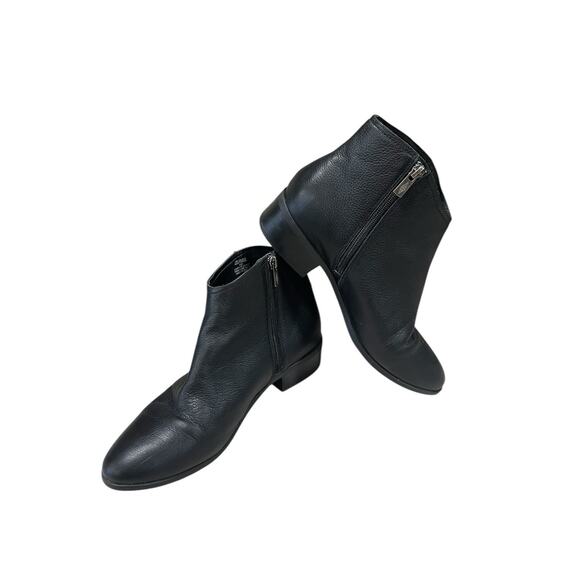 American Rag AR Jolene Ankle Boot Women's Sz 9.5 Black Leather Zip Block Heel - Picture 1 of 10
